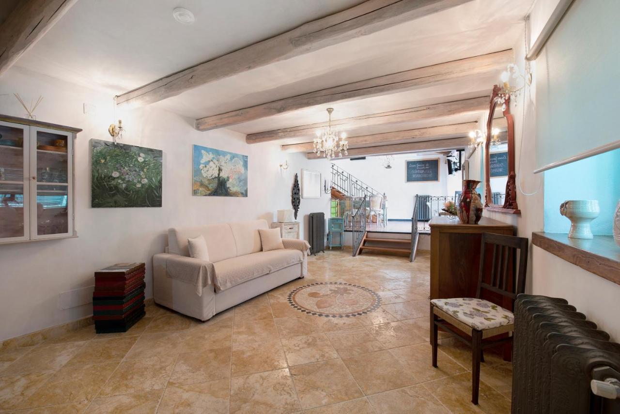 Casa Gocce Di Cristallo Varraze Exterior foto